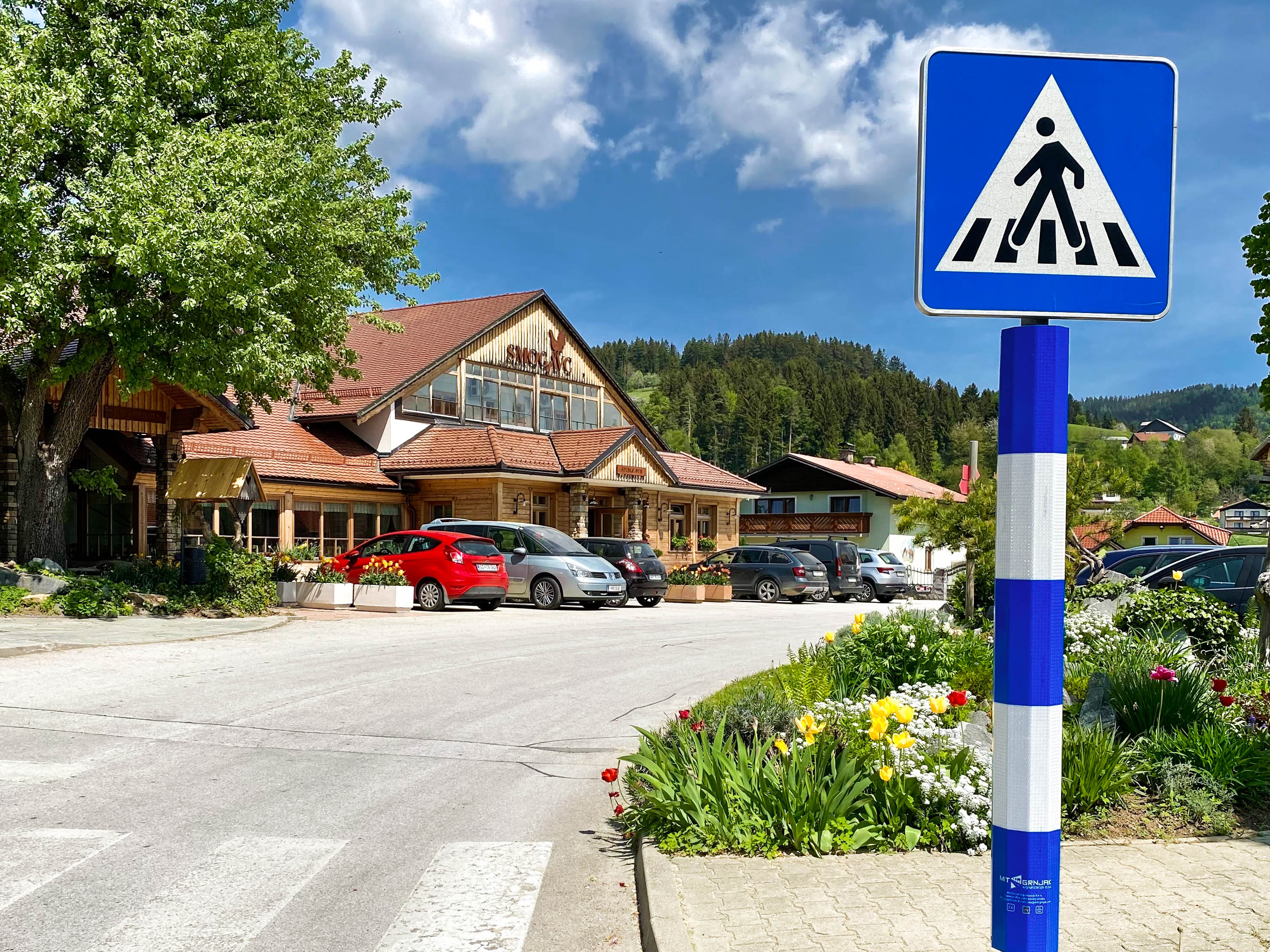 10 kraki odbojnik svetlobe podnevi