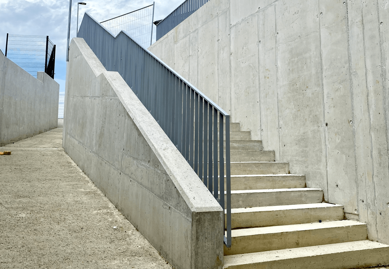 Varovalne varovalne ograje